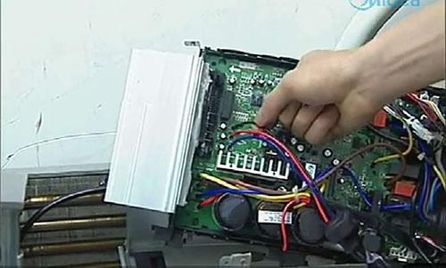 天涯美的空调电话是多少